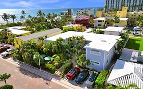 Beach Tide Motel